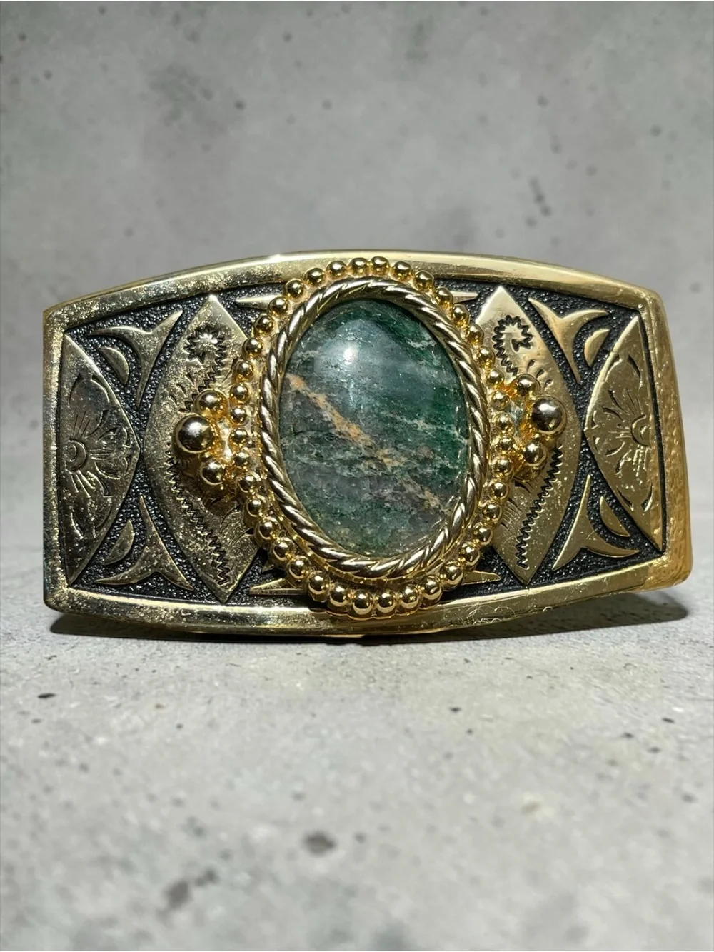 Vintage Aventurine Agate Cabochon Engraved Gold Tone Belt Buckle